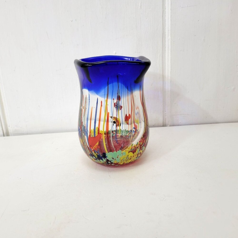 Art Glass Fish Vase - Picture 2 of 9